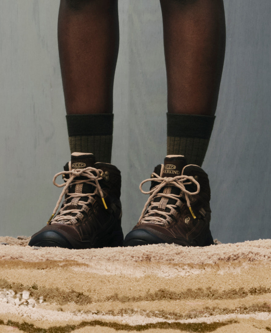 Women's Targhee IV Waterproof Hiking Boot x Hikerkind Dark Earth/Dark Earth | Keen