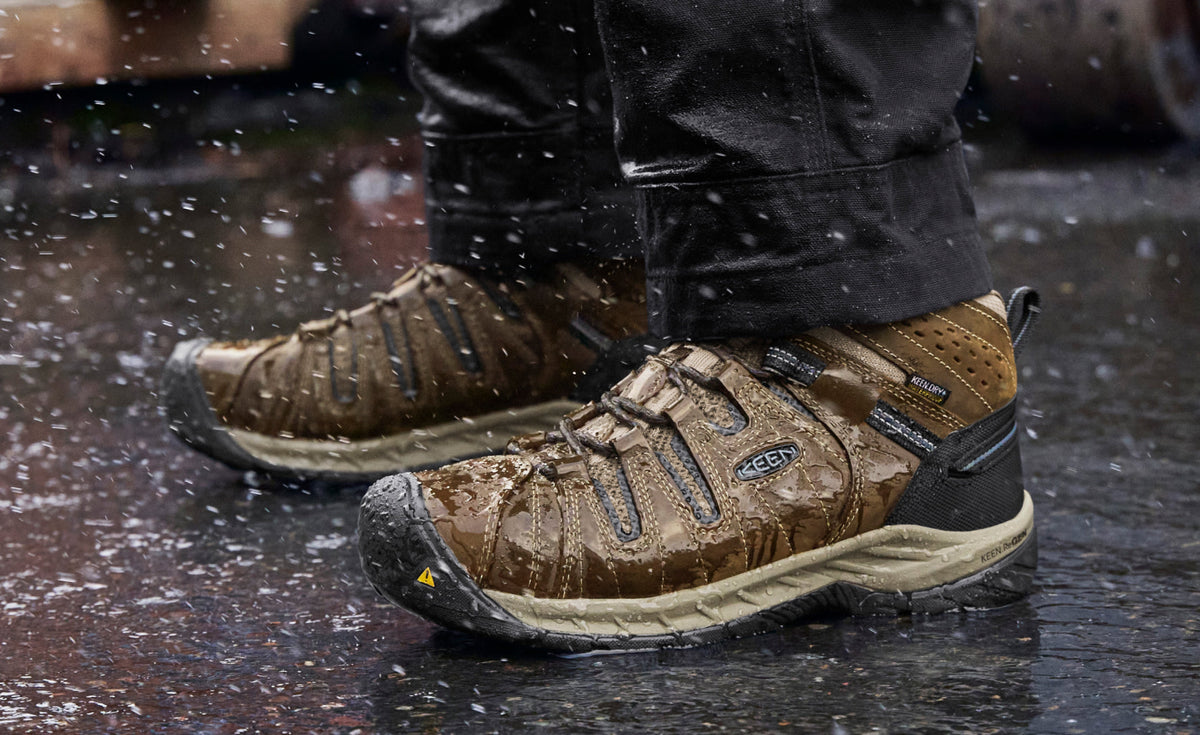 Men's Flint II Waterproof Boot (Steel Toe) Cascade Brown/Orion Blue | Keen