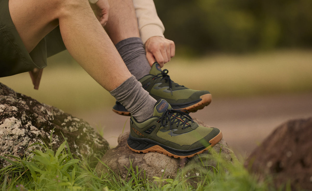 Men's Hightrail Waterproof Hiking Shoe Winter Moss/Gold Flame | Keen
