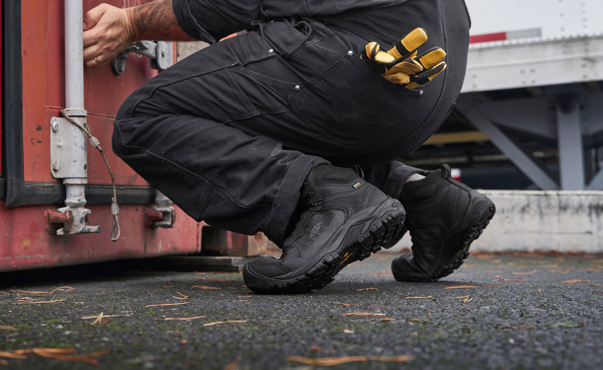 Men's Reno Waterproof Mid (Soft Toe) Black/Black | Keen
