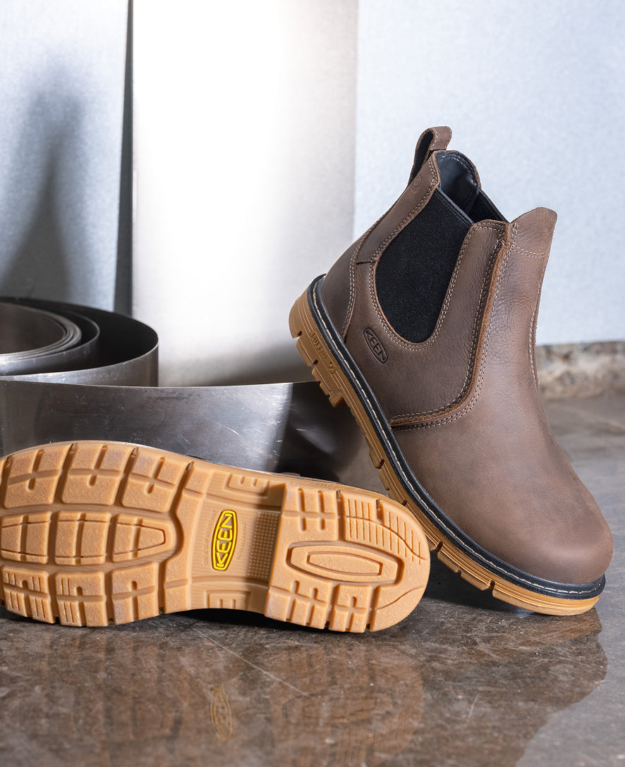 Men's San Jose Chelsea 90° Heel Boot (Aluminum Toe) Cascade Brown/Gum | Keen