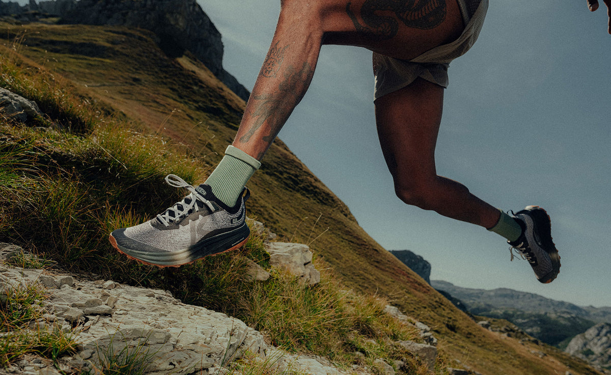 Men's Seek Trail Running Shoe Black/Magnet | Keen