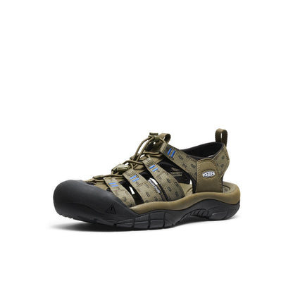 Men's Newport Retro Sandal x Études Studio Etudes Olive | Keen