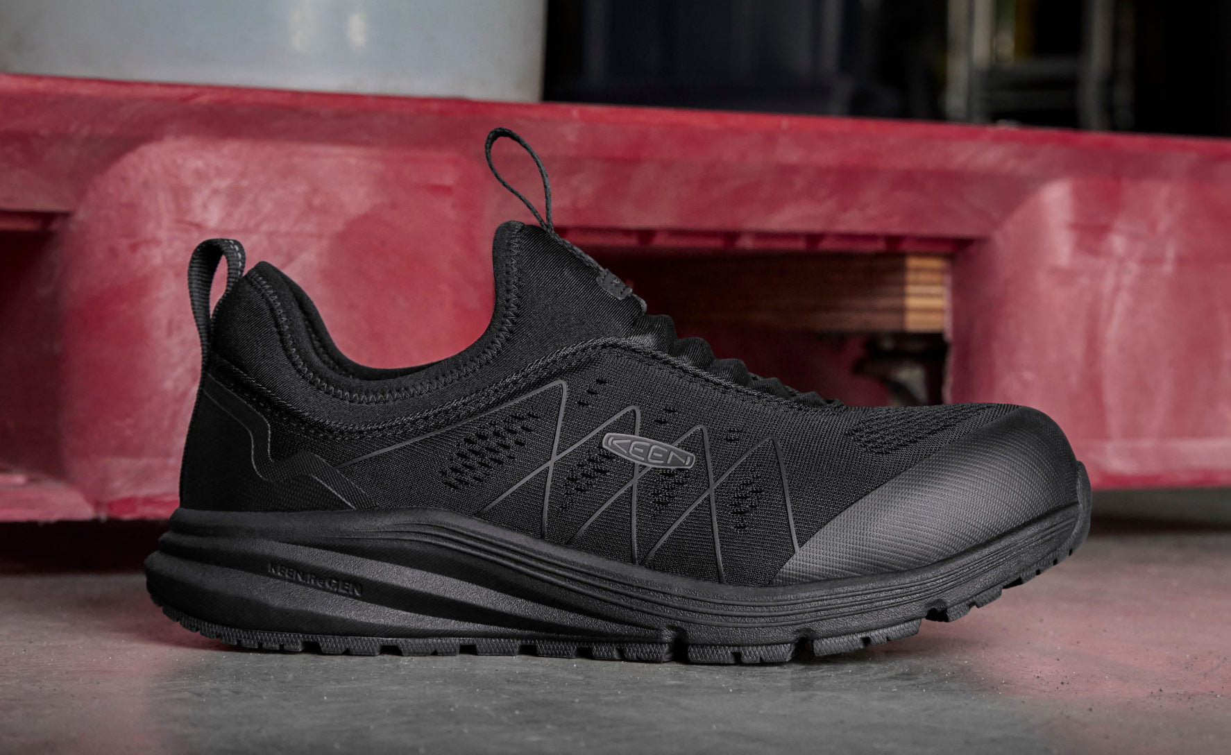 Women's Vista Energy Shift ESD (Carbon Toe) Black/Black | Keen
