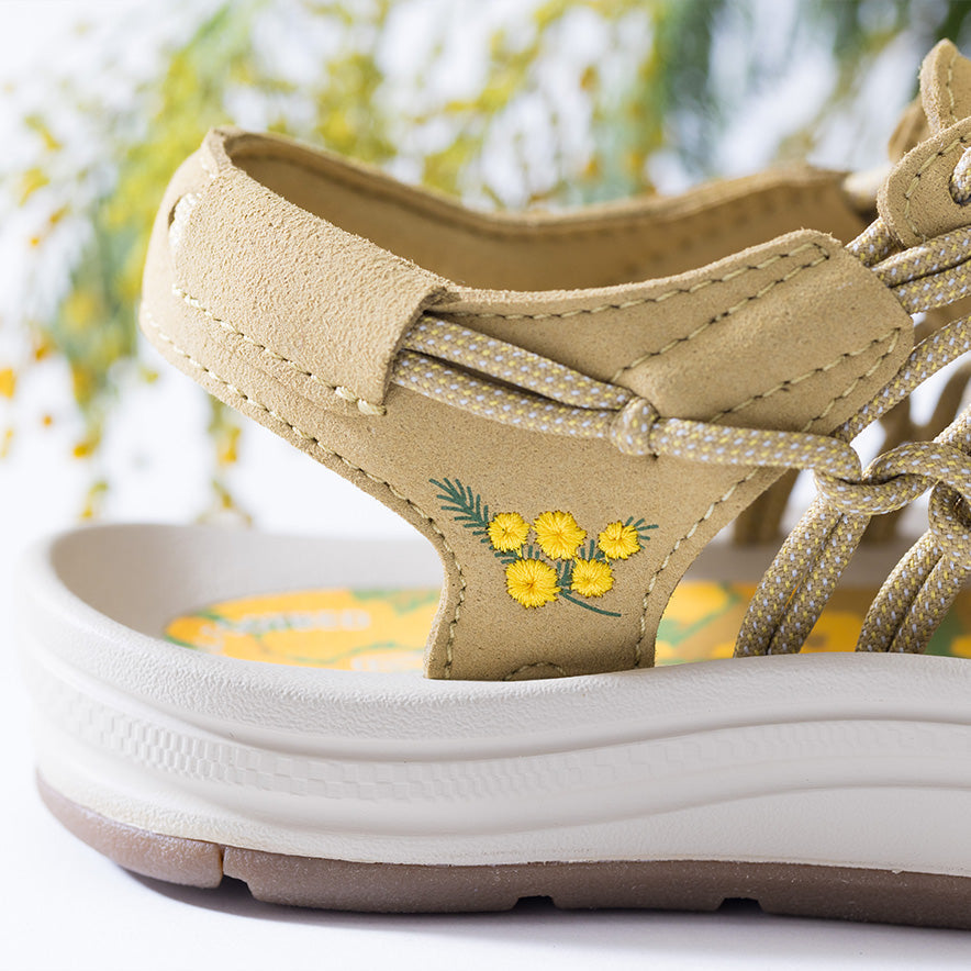 Women's UNEEK Sneaker x IWD Mimosa 2 | Keen