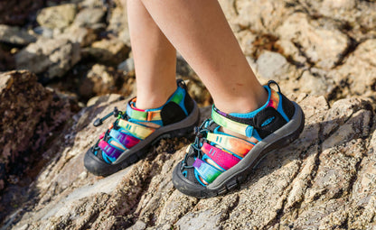 Big Kids' Newport H2 Golden Cypress Monochrome | Keen